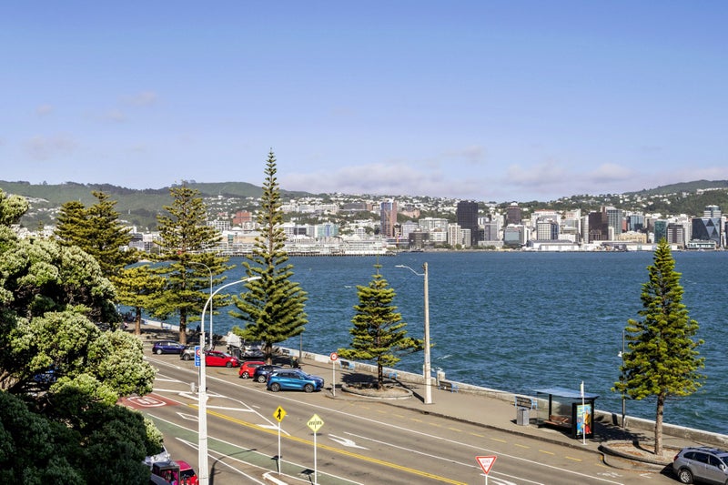11/370 Oriental Parade, Oriental Bay, Wellington - Carousel 14