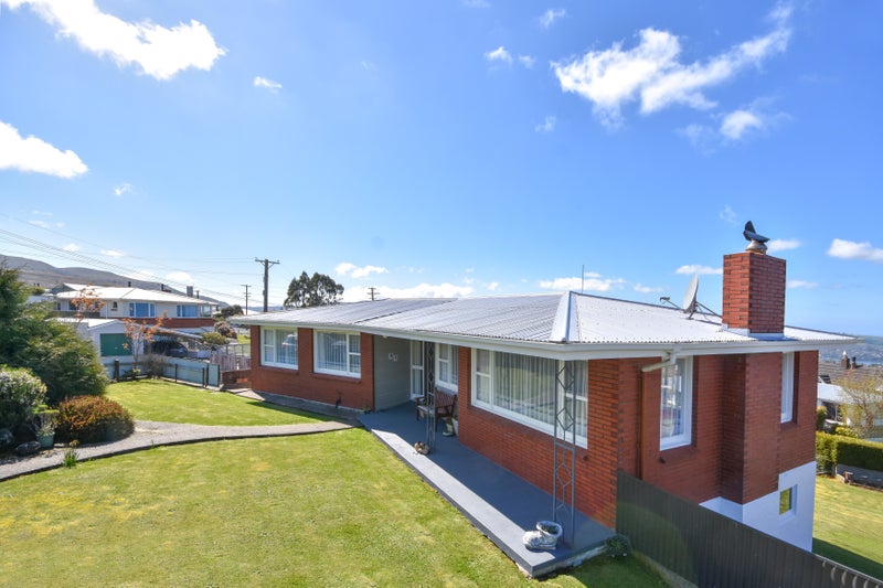 1 Travis Street, Brockville, Dunedin - Carousel 18
