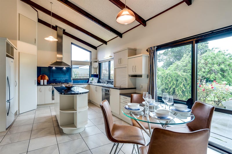 4 Leeds Place, Tamatea, Napier - Carousel 2