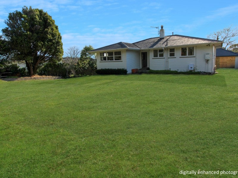 212C Carrington Street, Vogeltown, New Plymouth - Carousel 2