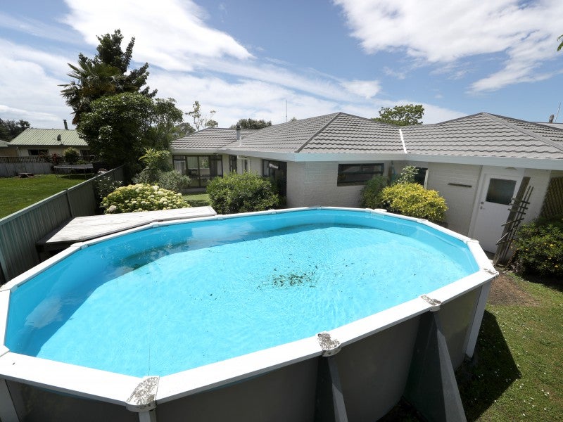 10 Bridgeman Lane, Mayfair, Hastings - Carousel 25