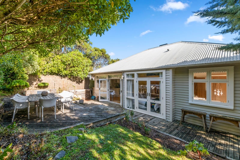 11 Orari Street, Ngaio, Wellington - Carousel 19