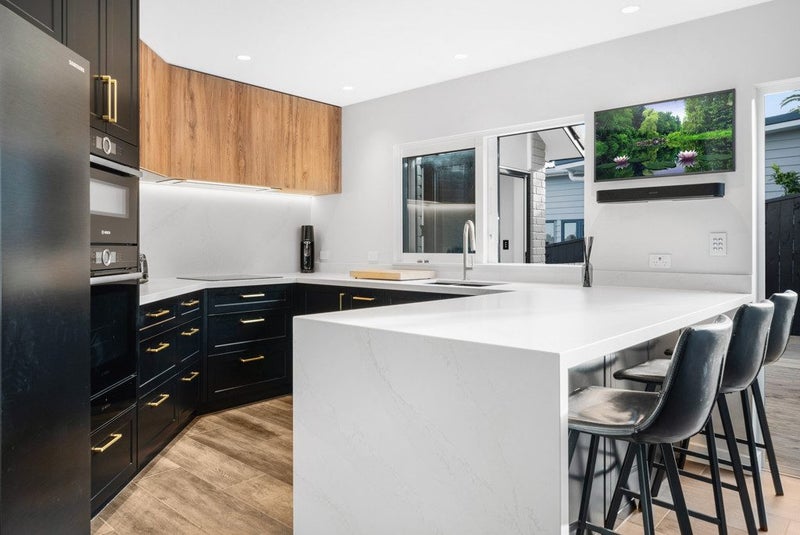 22B Caversham Drive, Torbay, Auckland - Carousel 2