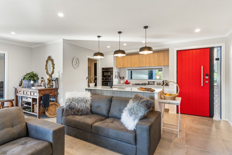 15 Bob Carter Place, Welcome Bay, Tauranga - Carousel 2