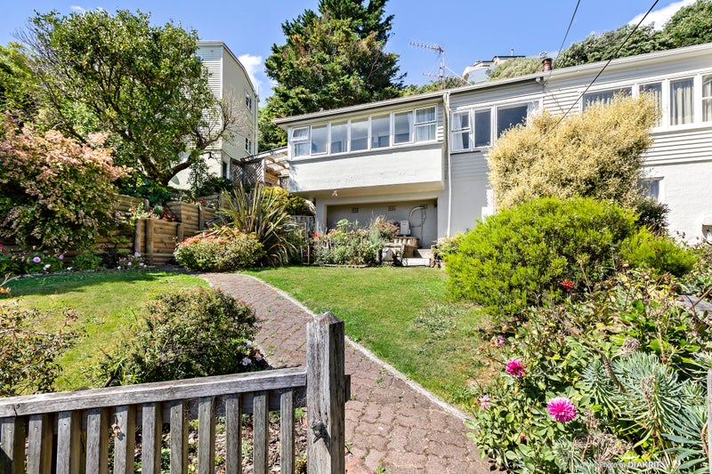 60 Kinghorne Street, Strathmore Park, Wellington - Carousel 1