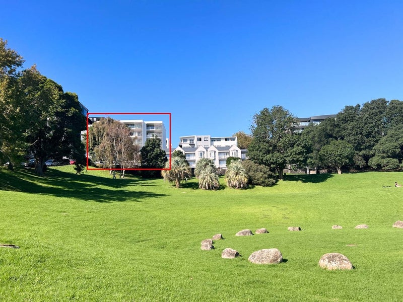 5D/14 Exmouth Street, Eden Terrace, Auckland - Carousel 1