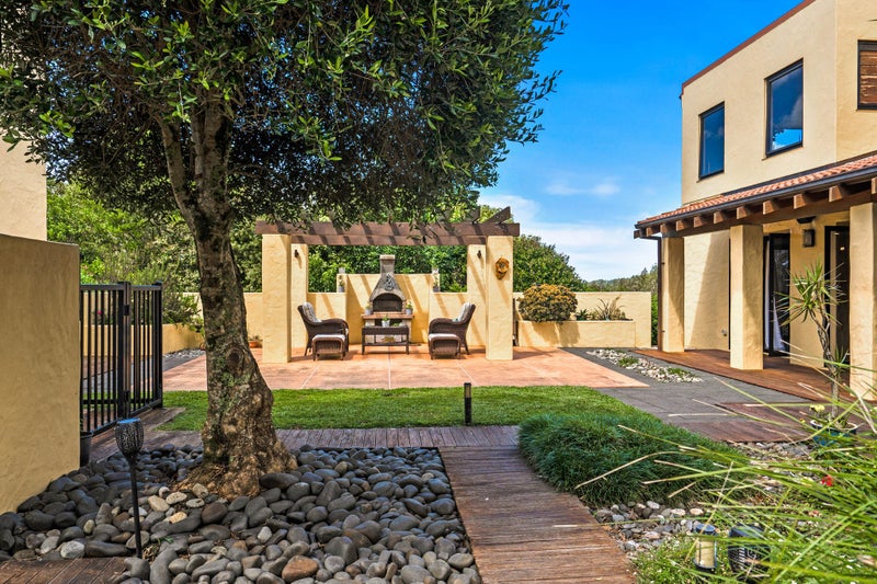 15 Kanehiana Drive, Te Kamo, Whangārei - Carousel 2