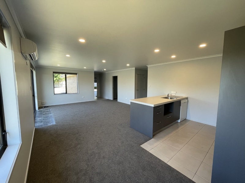 36B Doone Street, Lynmouth, New Plymouth - Carousel 2