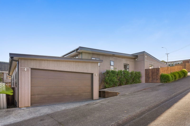 48 Carlisle Road, Browns Bay, Auckland - Carousel 2