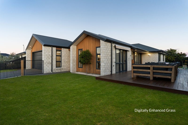 21 Livingstone Drive, Papamoa Beach, Papamoa - Carousel 1
