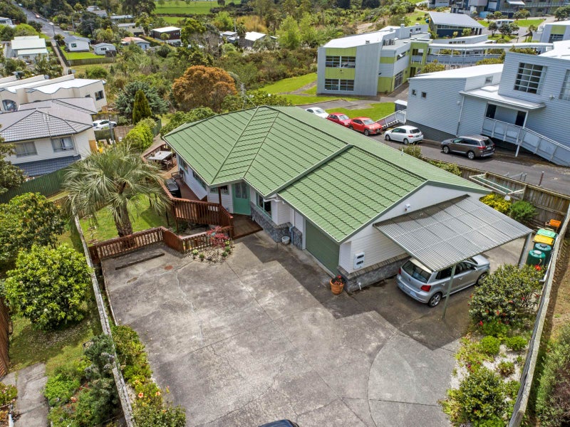 34 Palmgreen Court, Stanmore Bay, Whangaparaoa - Carousel 2