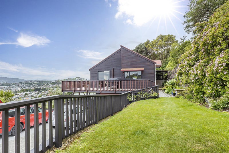 114 Sidlaw Street, Strathmore Park, Wellington - Carousel 1