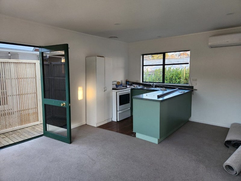 54 Kowhai Street, Hamilton Lake, Hamilton - Carousel 2