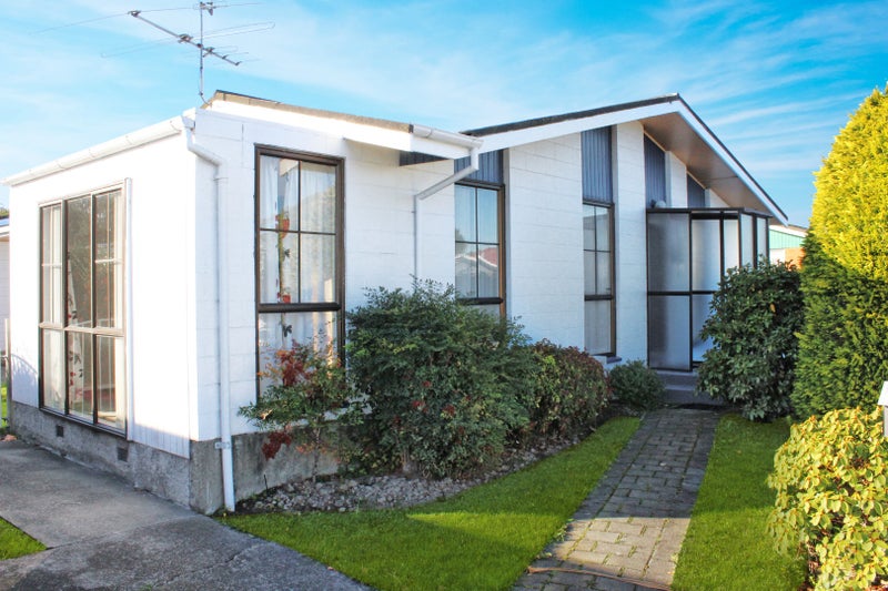 1/220 Waimairi Road, Ilam, Christchurch - Carousel 1