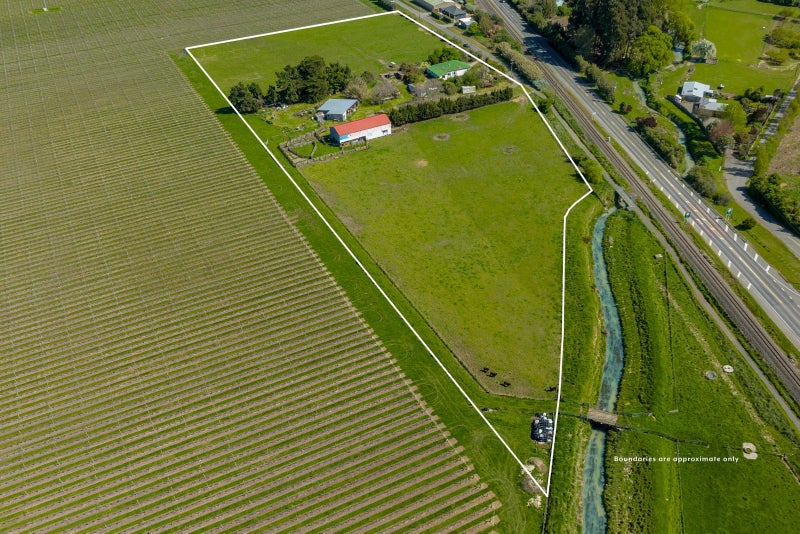 44 School Road, Riverlands - Carousel 2