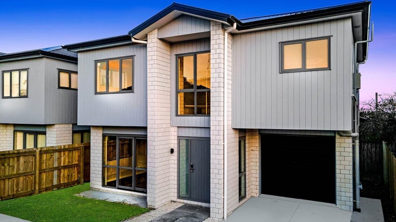 5B Braeburn Place, Takanini, Auckland - Carousel 1