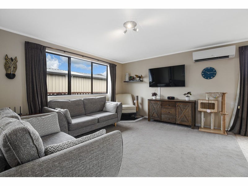 12B Ross Road, Western Heights, Rotorua - Carousel 2