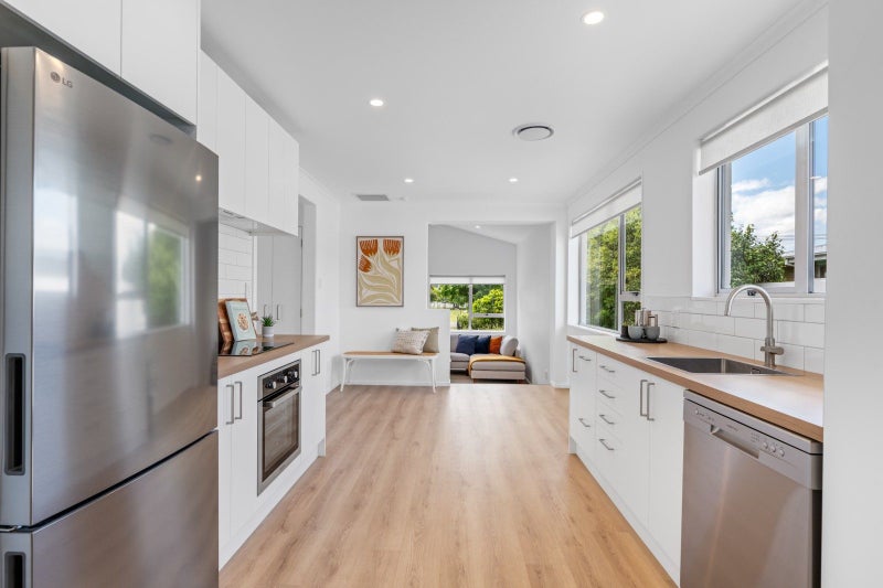 15 Havelock Street, Renwick - Carousel 2