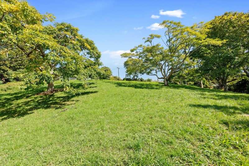 77A Glenpark Avenue, Frankleigh Park, New Plymouth - Carousel 2