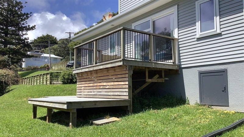 27 Thornley Street, Titahi Bay, Porirua - Carousel 2