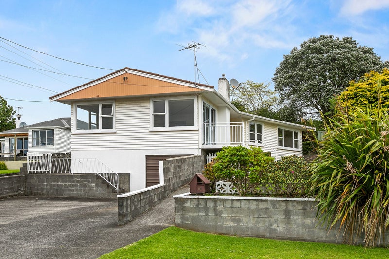 188 Ngamotu Road, Spotswood, New Plymouth - Carousel 1