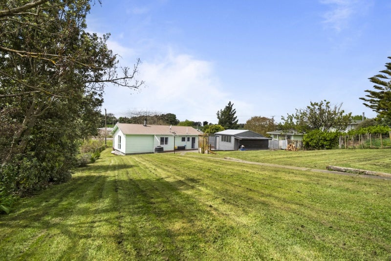 1087 Halcombe Road, Halcombe, Feilding - Carousel 2