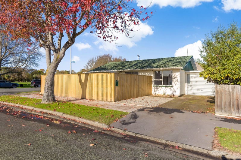 1/102 Wingate Street, Redwood, Christchurch - Carousel 1