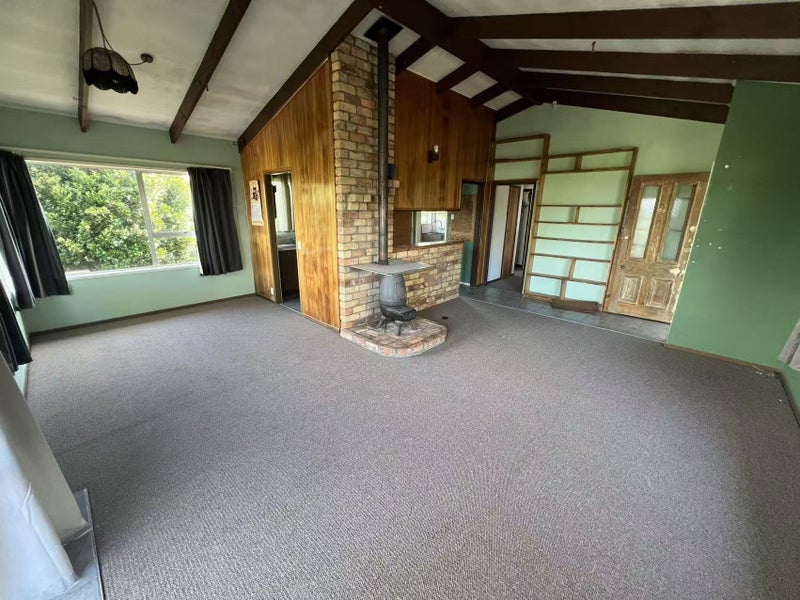 7 Tisdall Crescent, Saint Johns, Auckland - Carousel 1