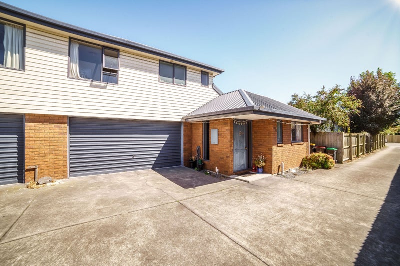 2/68 Fairfield Avenue, Addington, Christchurch - Carousel 1