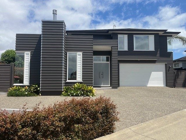 9 Swindon Close, Mellons Bay, Auckland - Carousel 1