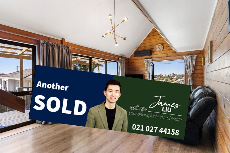 1/24 Thalia Pl, Totara Vale, North Shore City - Carousel 1