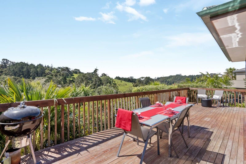 26 Coastal Heights, Stillwater, Silverdale - Carousel 2