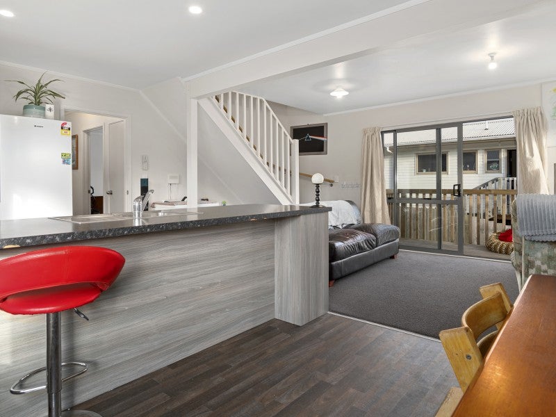 14 Creek Court, Gate Pa, Tauranga - Carousel 2