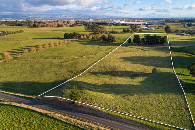 335 Tutaki Road, Kelvin Grove, Palmerston North - Carousel 3
