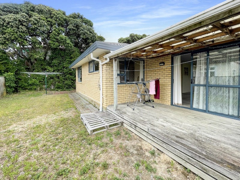 35A Heretaunga Street, Petone, Lower Hutt - Carousel 19