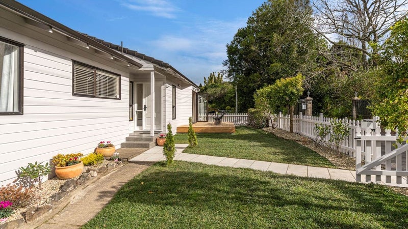 3/203 Lake Road, Belmont, Auckland - Carousel 1