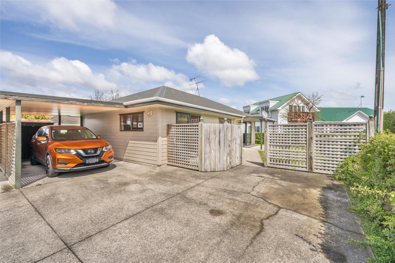 14A Thackeray Street, Trentham, Upper Hutt - Carousel 2