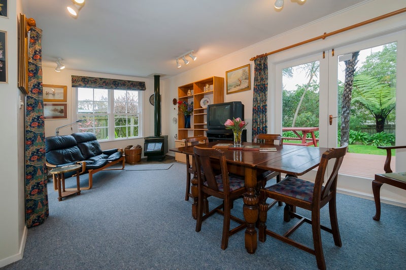 82 Owen Street, Belmont, Lower Hutt - Carousel 2