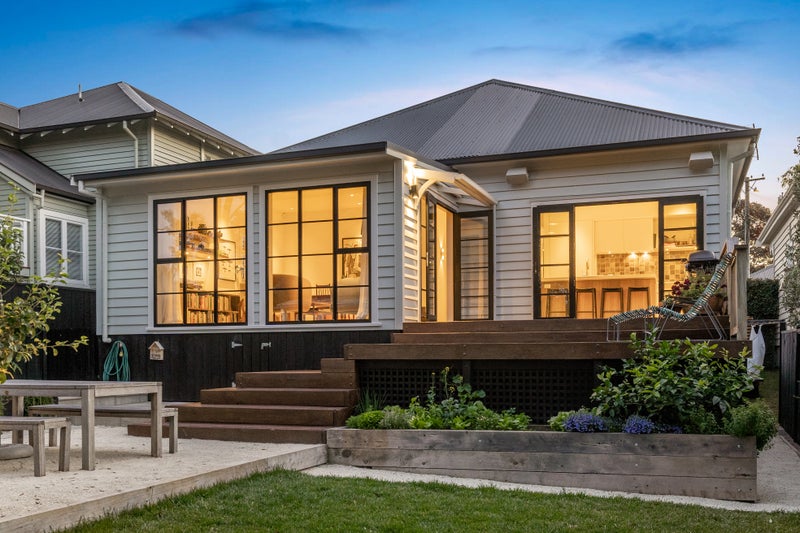 13 Sherwood Avenue, Grey Lynn, Auckland - Carousel 1