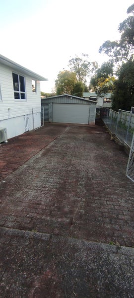 14 Tampin Road, Hillpark, Auckland - Carousel 13