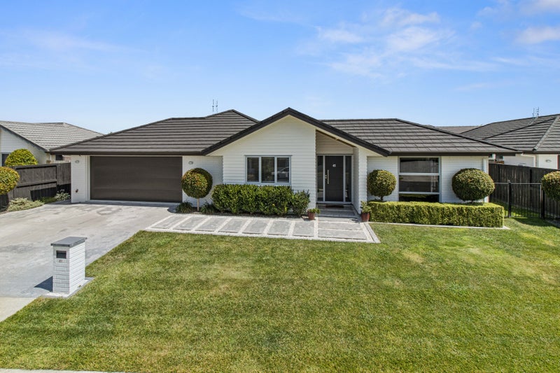 41 Batten Drive, Flagstaff, Hamilton - Carousel 2