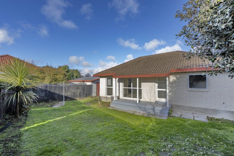 30A Hooker Avenue, Bryndwr, Christchurch - Carousel 1
