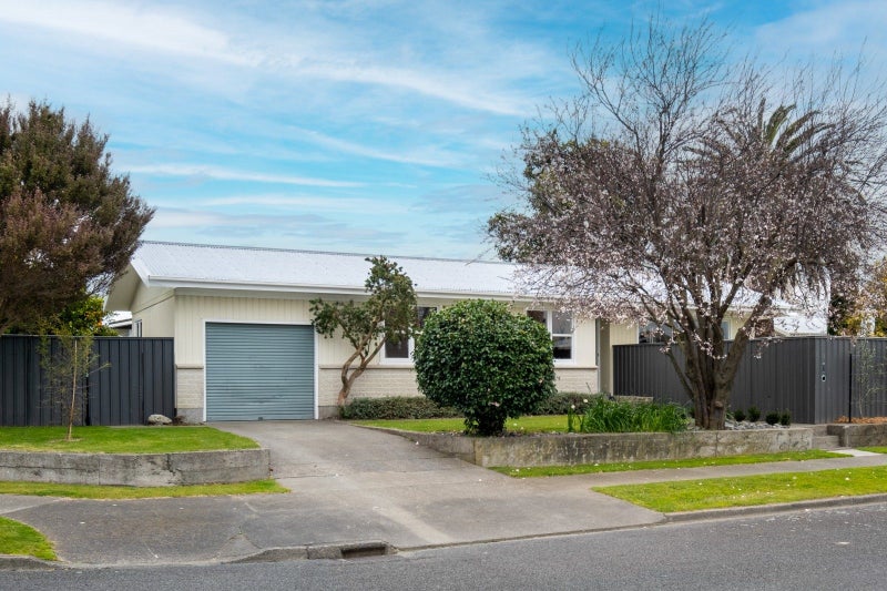 1 Ripon Place, Tamatea, Napier - Carousel 15