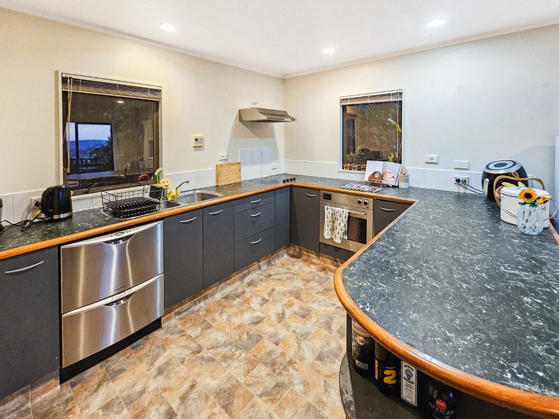 61A John Sims Drive, Broadmeadows, Wellington - Carousel 2