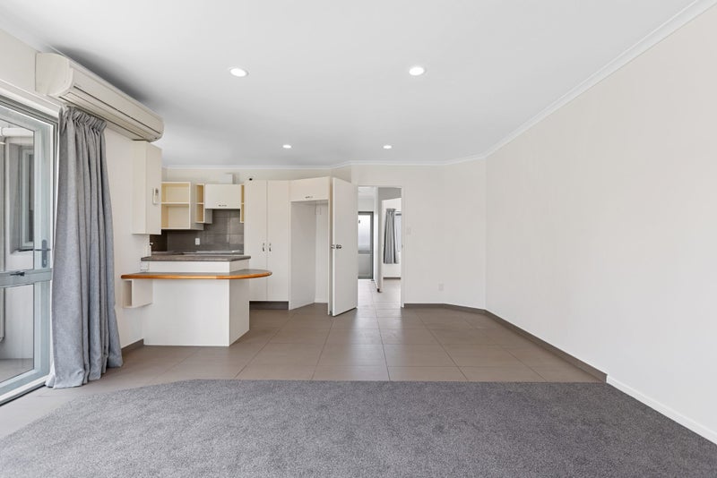 5/7 Robins Road, Judea, Tauranga - Carousel 2