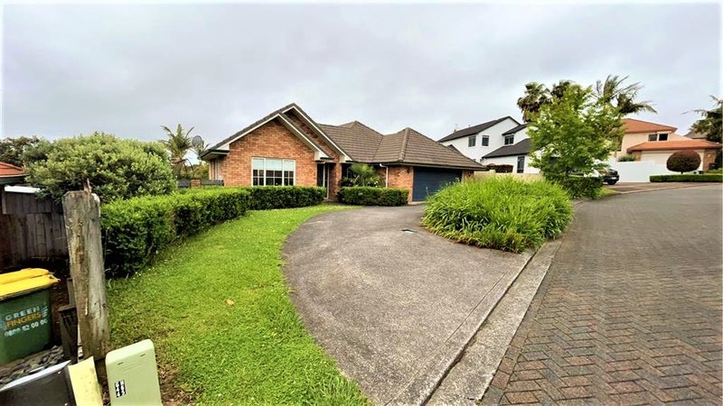 30 Westerham Drive, Dannemora, Auckland - Carousel 2