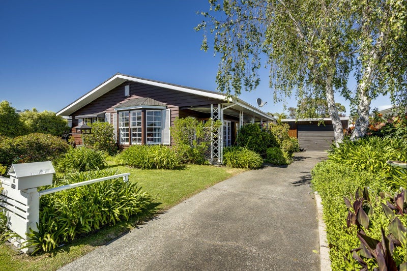 10 Mckenzie Avenue, Marewa, Napier - Carousel 1