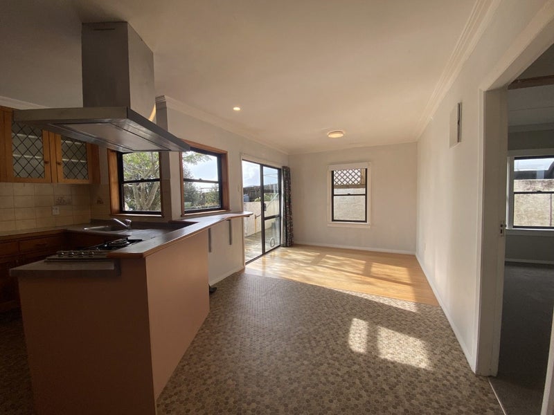 2A Turehu Street, Merrilands, New Plymouth - Carousel 2