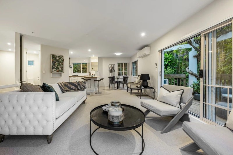 3/112 Coates Avenue, Orakei, Auckland - Carousel 1