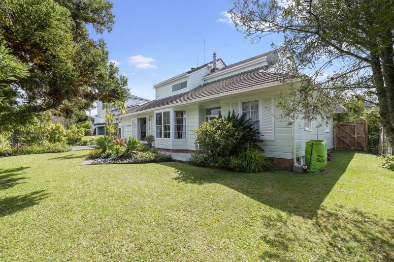 69 Hastings Road, Mairangi Bay, Auckland - Carousel 2